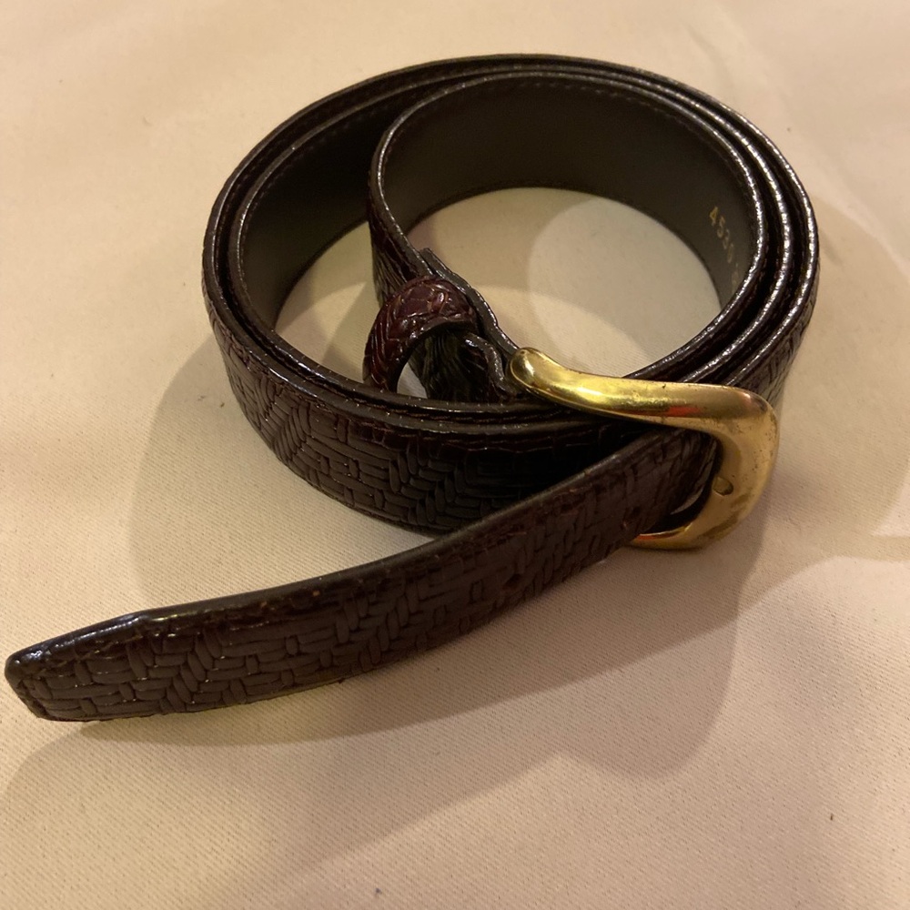 Vintage Brown Genuine Leather Belt with Gold Buckle Men’s 42” - Picture 10 of 15